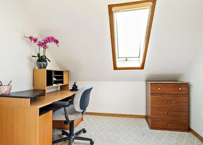 Appartement à 2 Chambres à Coucher